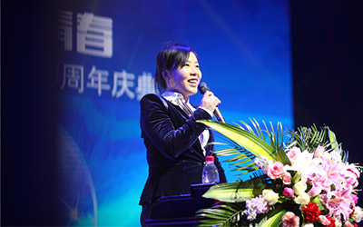 威廉希尔洗牌，洗什么牌？——新三板上市：访河南威廉希尔物业董事长姜芳
