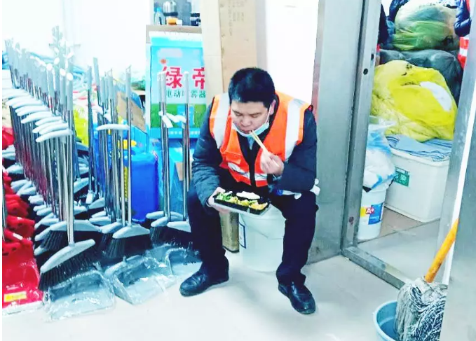 威廉希尔人物（四）|舍小家顾大家，扎根一线战疫情