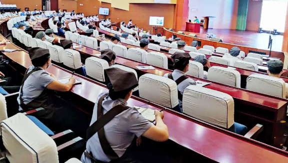 威廉希尔“救”在身边|疫情之下的心肺复苏急救技能培训