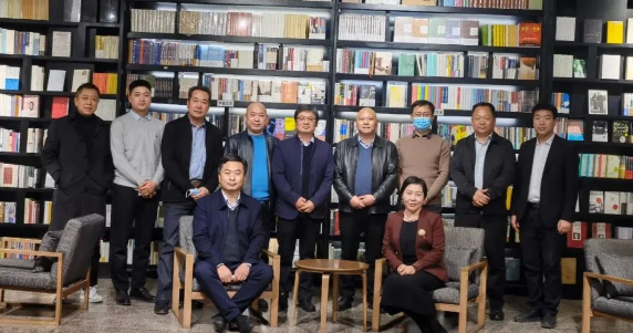 洛阳国展资产管理公司领导莅临威廉希尔集团参观考察